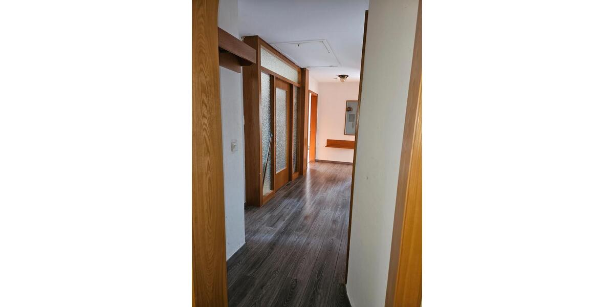 Einfamilienhaus Magstadt - 8 Zimmer, 152 m&sup2;, 595.000&euro; | Angebot:27097347