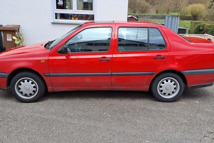 VW Vento 170.000 km 1.099 &euro; Oberriexingen 71739