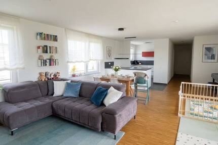 Wohnung Karlsruhe / Neureut Neureut - 4 Zimmer, 144 m&sup2;, 1.720&euro; | Angebot:26916849