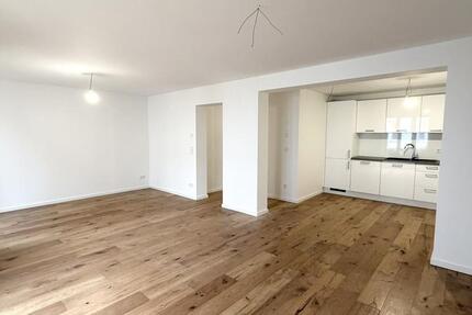 Wohnung Sindelfingen - 2 Zimmer, 73 m&sup2;, 1.080&euro; | Angebot:26532468