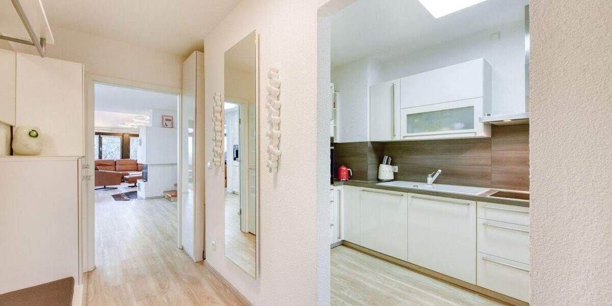 Reihenmittelhaus Gerlingen - 4 Zimmer, 156 m&sup2;, 890.000&euro; | Angebot:25729895