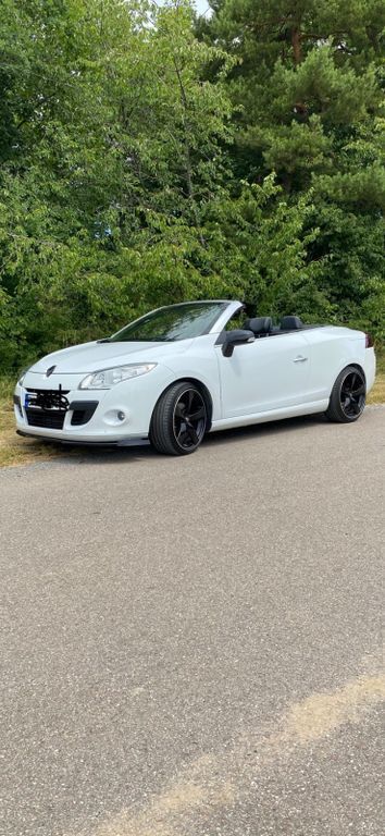 Renault Megane 141.000 km 6.500 € Ostelsheim 75395