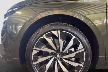 Skoda Enyaq 9.000 km 48.290 &euro; Karlsruhe 76131
