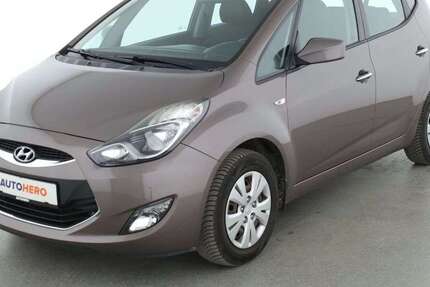 Hyundai iX20 92.241 km 7.990 € Stuttgart 70195