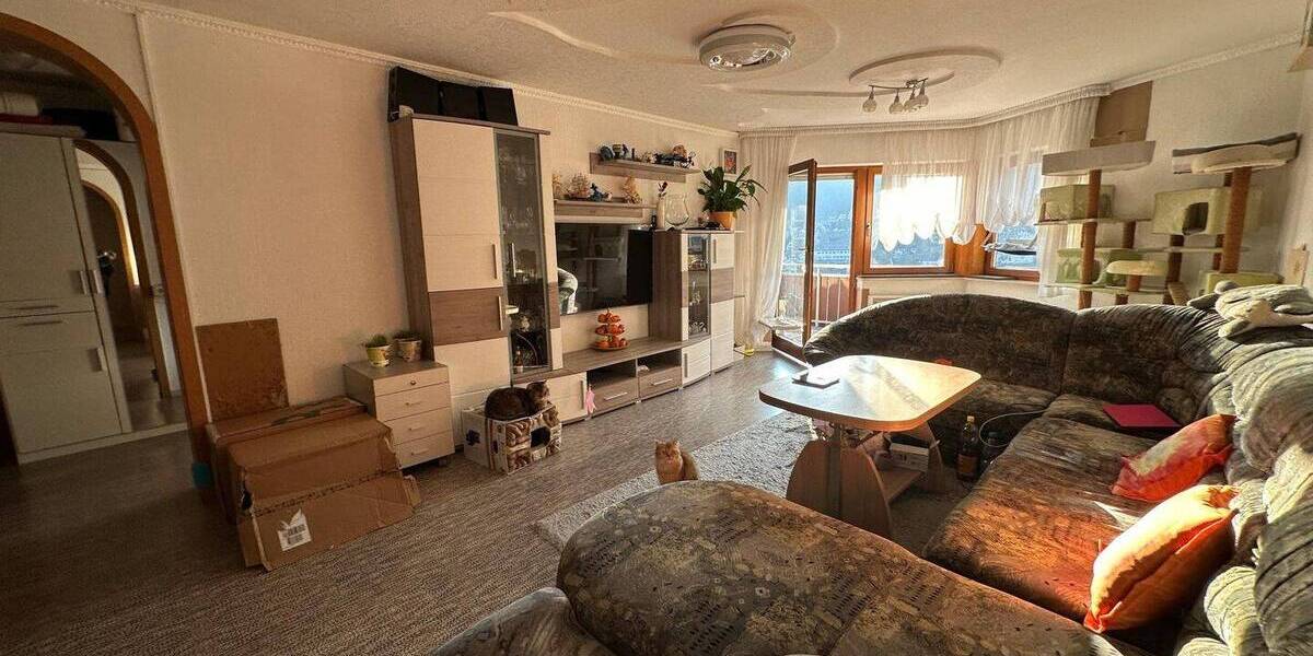 Etagenwohnung Bad Liebenzell - 3 Zimmer, 86 m&sup2;, 229.000&euro; | Angebot:25776634