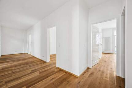 Modernes Wohnen mit Altbaucharme - sofort bezugsfrei! 4 zimmer