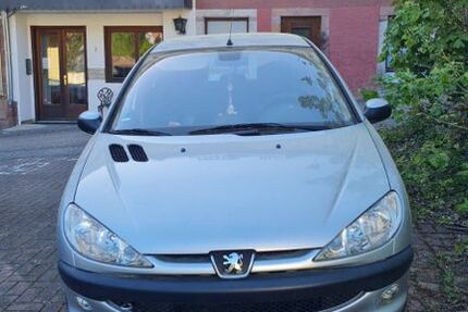 Peugeot 206 187.000 km 1.000 &euro; Karlsruhe 76149