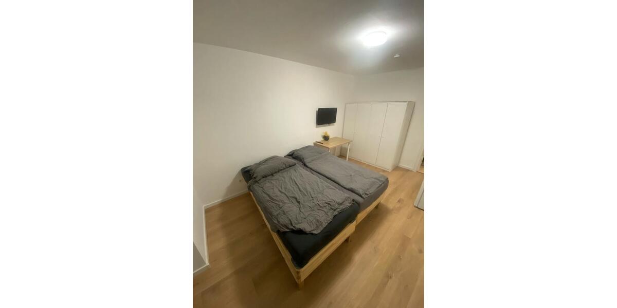 Erdgeschoßwohnung Karlsruhe Südstadt - 1 Zimmer, 83 m&sup2;, 675&euro; | Angebot:26654980