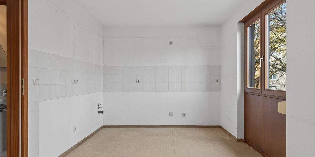 Etagenwohnung Karlsruhe / Oststadt Oststadt - 2 Zimmer, 75 m&sup2;, 299.000&euro; | Angebot:25680961