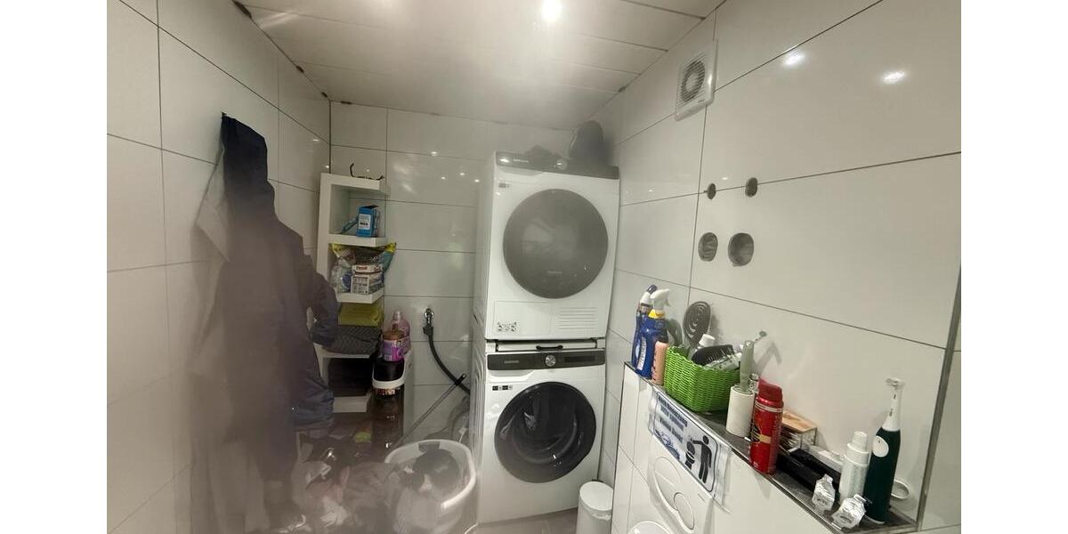 Etagenwohnung Pforzheim Nordstadt - 4 Zimmer, 101 m&sup2;, 350.000&euro; | Angebot:25052806