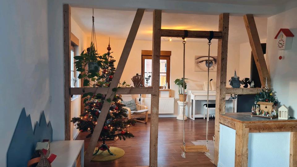 Einfamilienhaus Bad Wildbad - 10 Zimmer, 140 m&sup2;, 560.000&euro; | Angebot:25205801