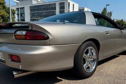 Chevrolet Camaro 178.800 km 4.999 € Aidlingen 71134