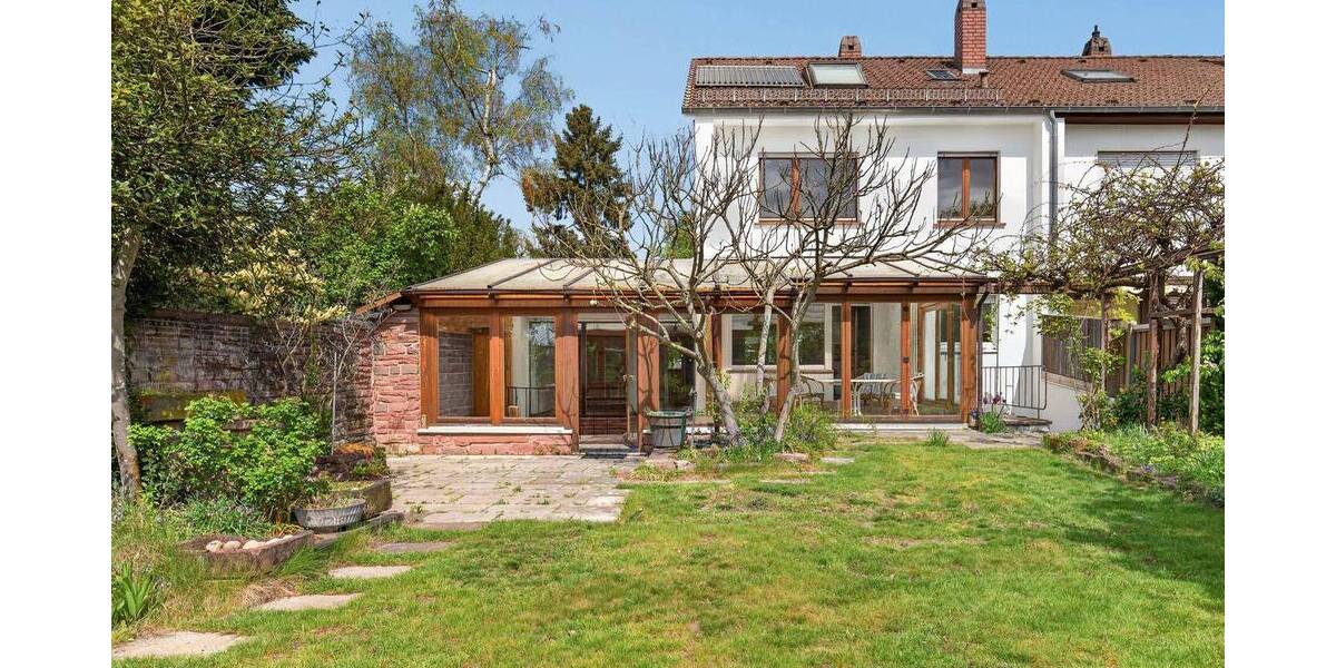 Reihenendhaus Karlsruhe Grünwinkel - 8 Zimmer, 152 m&sup2;, 849.000&euro; | Angebot:26359696