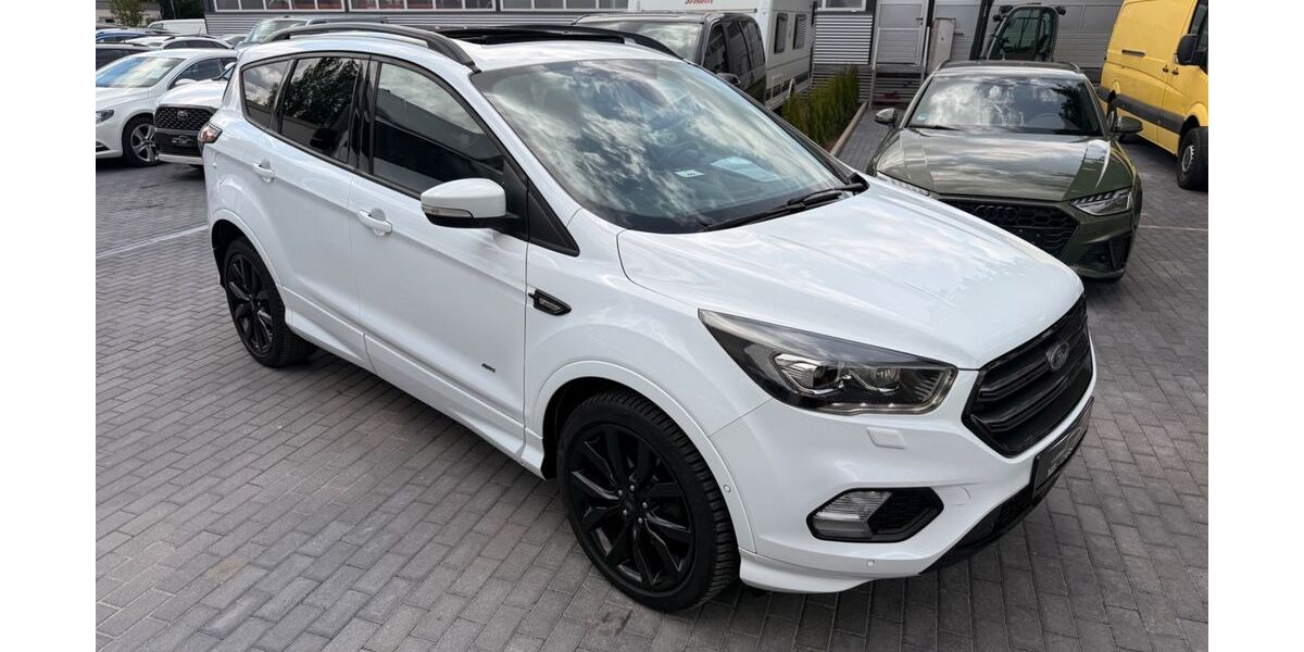 Ford Kuga 65.635 km 17.990 &euro; Magstadt 71106