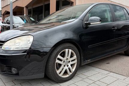 VW Golf 302.906 km 1.999 &euro; Bad Wildbad 75323