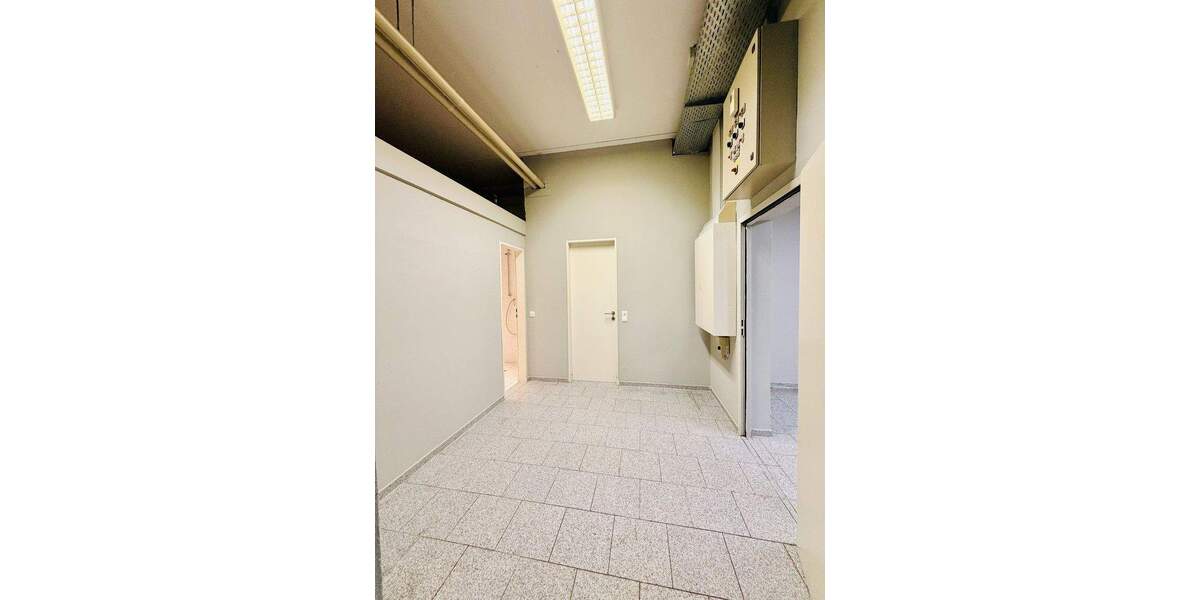 Gewerbeobjekt Karlsbad Langensteinbach - 3.100&euro; | Angebot:25212984