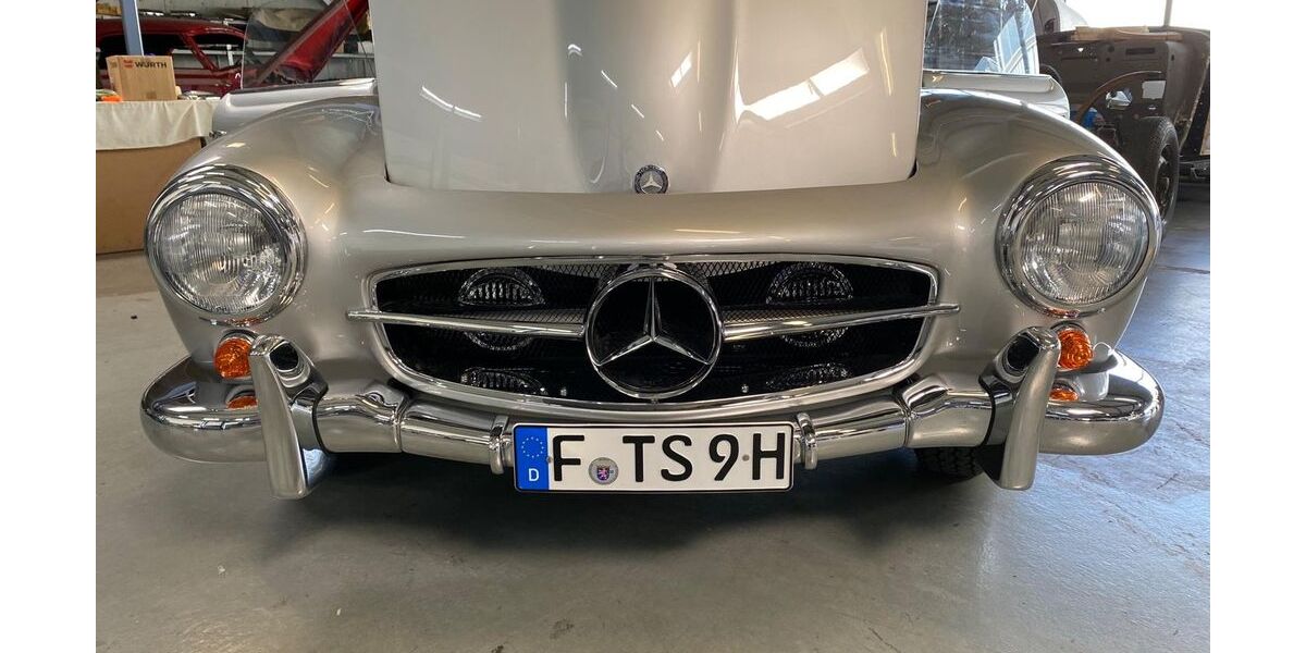 Mercedes-Benz 190 4.500 km 185.000 &euro; Karlsruhe 76131