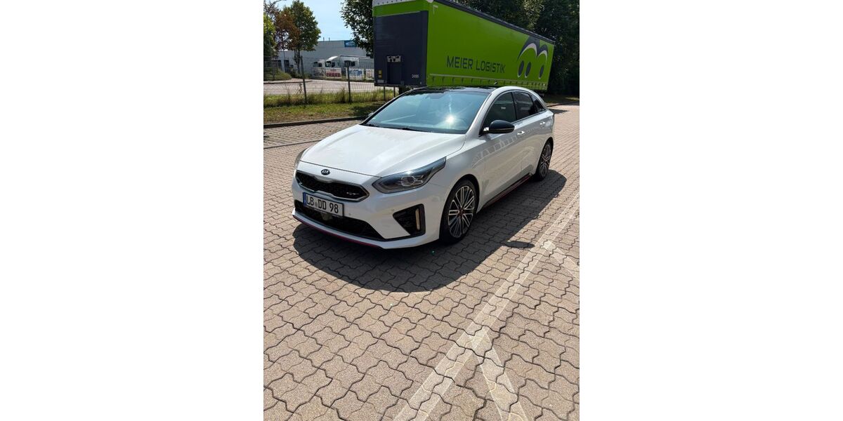 Kia pro ceed / ProCeed 102.000 km 22.000 &euro; Hemmingen 71282