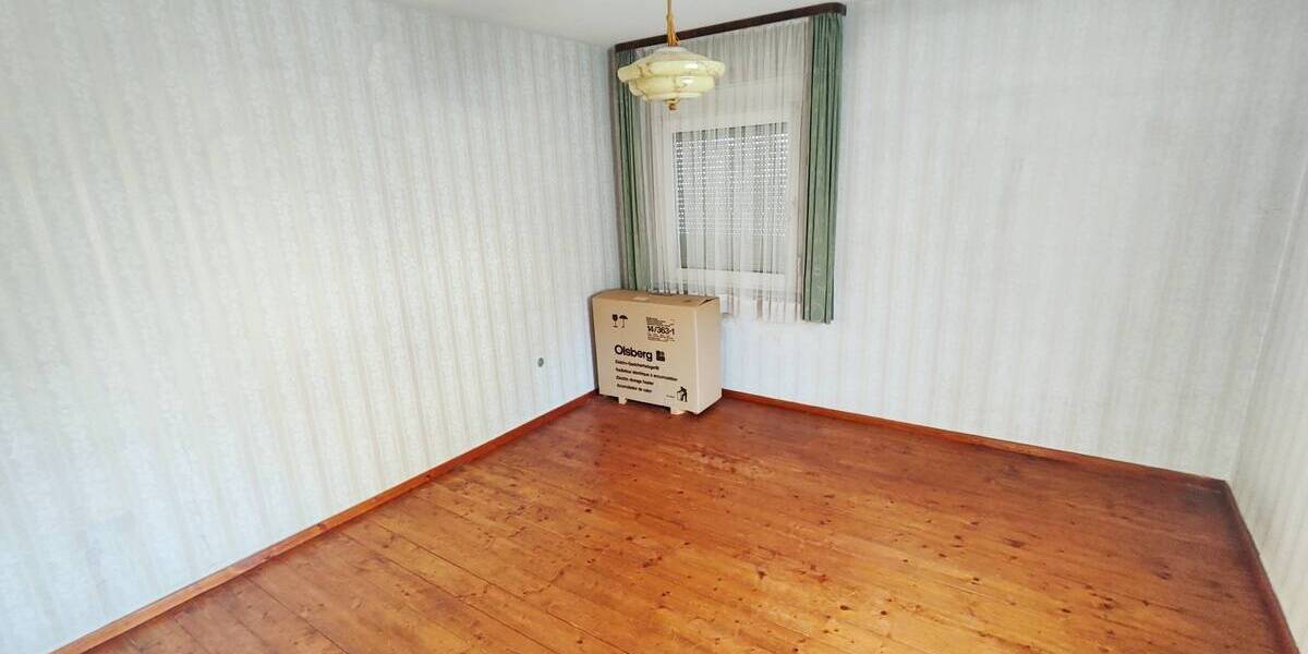 Doppelhaushälfte Walzbachtal Wössingen - 7 Zimmer, 131 m&sup2;, 368.000&euro; | Angebot:26325708