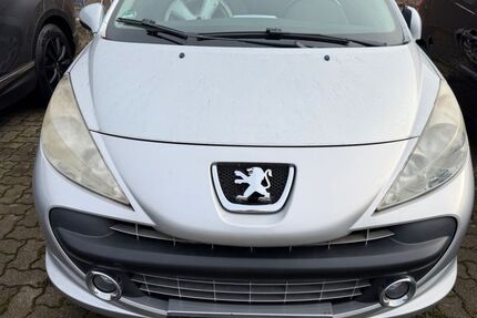 Peugeot 207 84.000 km 799 &euro; Pforzheim 75179