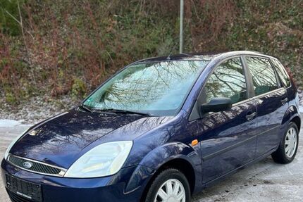 Ford Fiesta 135.000 km 2.500 &euro; Neubulach 75387