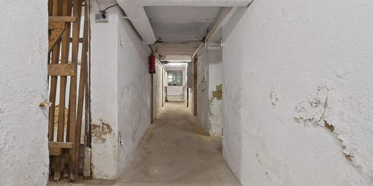 Seltene Gelegenheit: Dreifamilienhaus mit viel Platz und Potenzial in Ettlingen-Spessart 1 zimmer