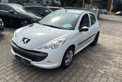 Peugeot 206 108.562 km 3.800 &euro; Sindelfingen 71065