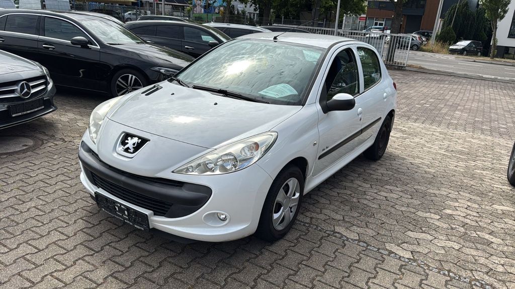 Peugeot 206 108.562 km 3.800 &euro; Sindelfingen 71065