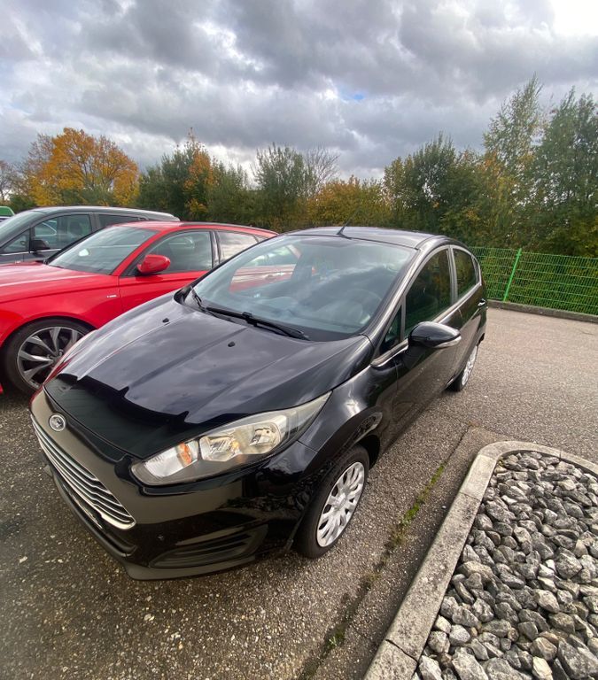 Ford Fiesta 119.200 km 4.600 € Eppingen 75031