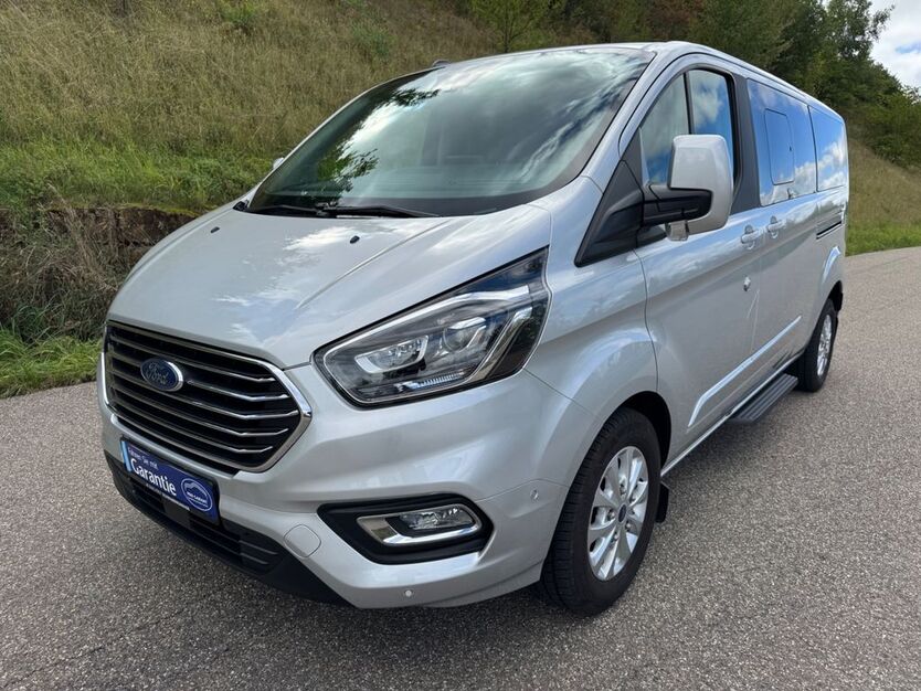 Ford Tourneo Custom 47.000 km 33.500 € Leonberg 71229