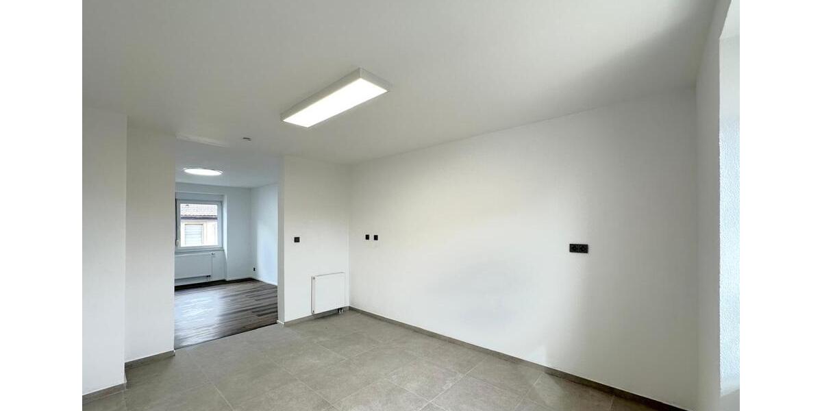 Mehrfamilienhaus, Wohnhaus Bretten - 9 Zimmer, 250 m&sup2;, 840.000&euro; | Angebot:26610987