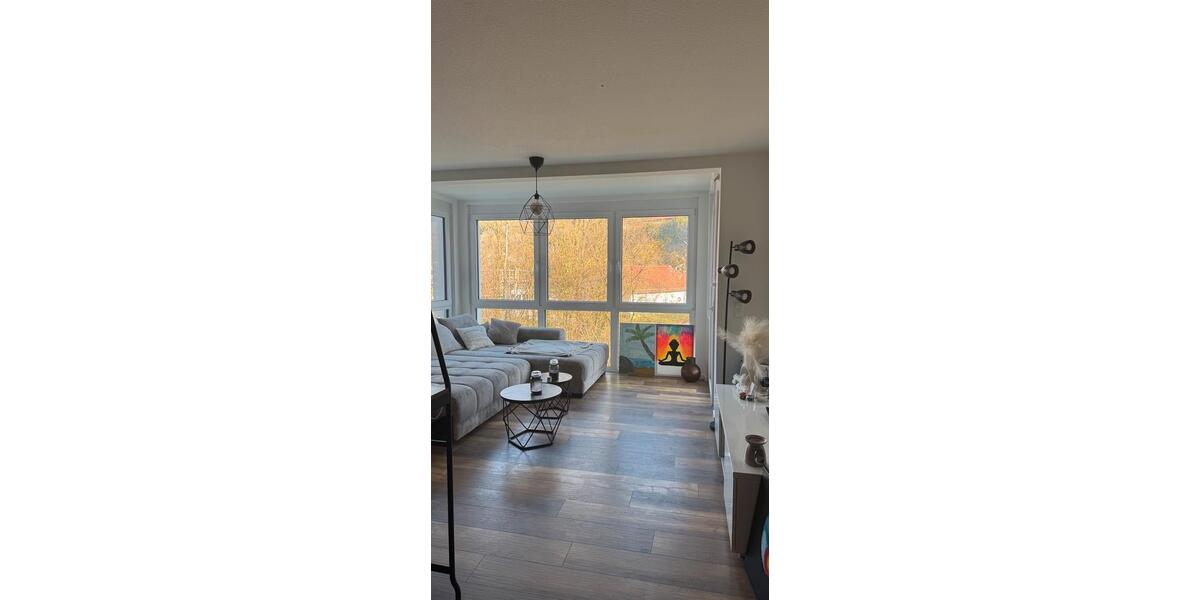 Etagenwohnung Kraichtal - 2 Zimmer, 55 m&sup2;, 690&euro; | Angebot:25804693