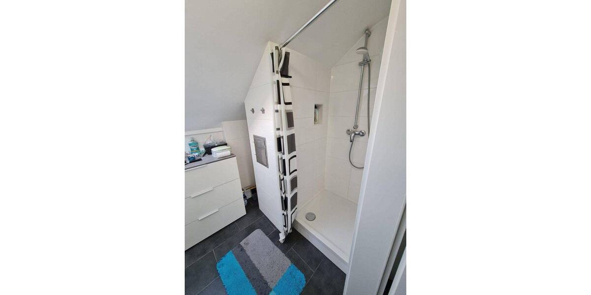 Etagenwohnung Ditzingen - 3 Zimmer, 88 m&sup2;, 1.190&euro; | Angebot:26921156