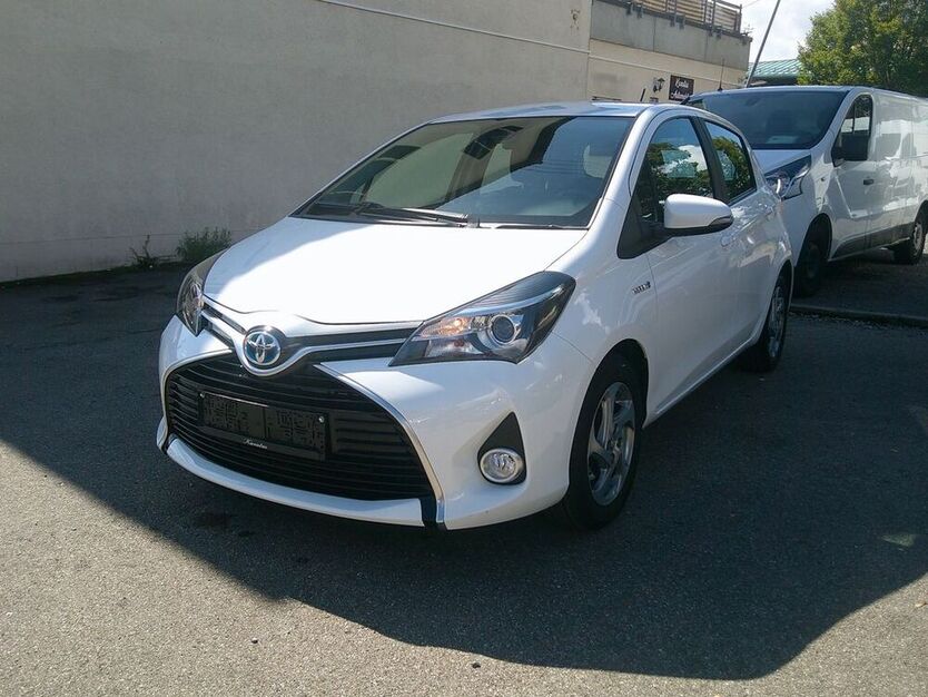 Yaris
