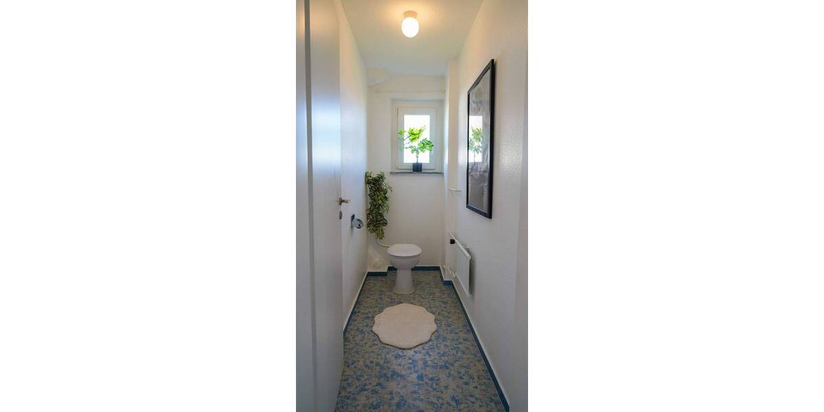 Mehrfamilienhaus, Wohnhaus Engelsbrand Grunbach - 7 Zimmer, 212 m&sup2;, 445.000&euro; | Angebot:25909412