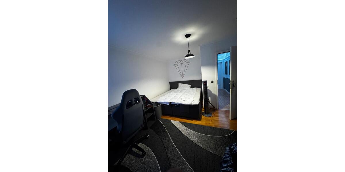 Etagenwohnung Pforzheim Weststadt - 3 Zimmer, 68 m&sup2;, 1.050&euro; | Angebot:26201486