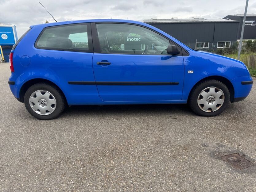 VW Polo 31.165 km 3.999 € Markgröningen 71706