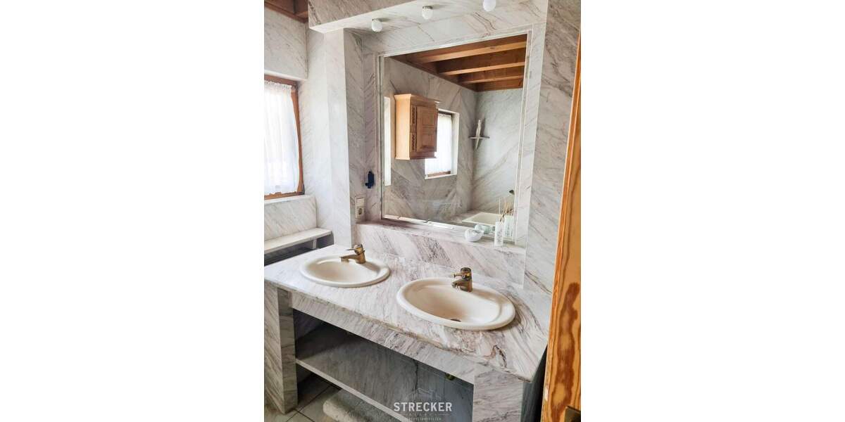 Einfamilienhaus Weingarten (Baden) - 1 Zimmer, 350 m&sup2;, 799.000&euro; | Angebot:25703365