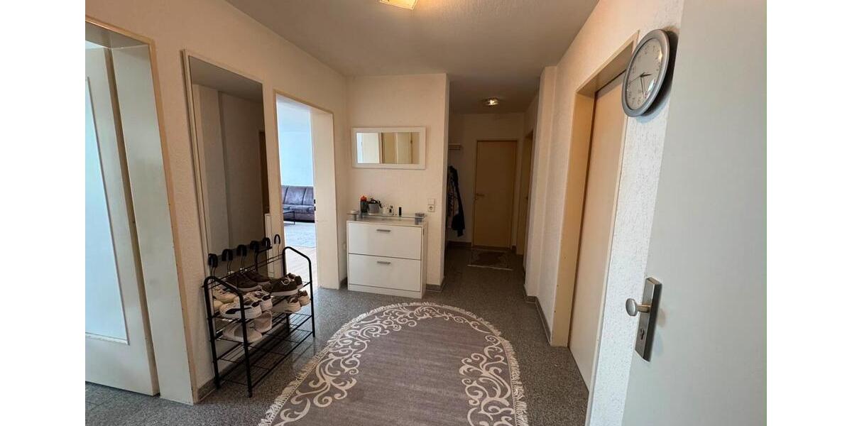 Etagenwohnung Sindelfingen Sindelfingen (Stadt) - 3.5 Zimmer, 78 m&sup2;, 335.000&euro; | Angebot:26889121