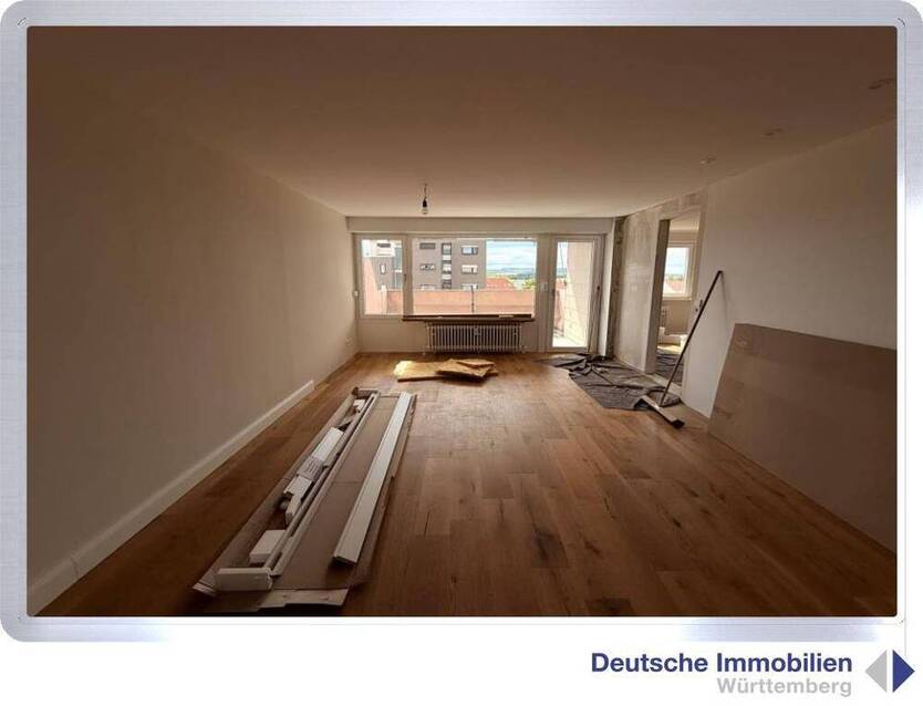 Renovierte 3-Zimmer Etagenwohnung (4.OG) mit Stellplatz in Heimerdingen
