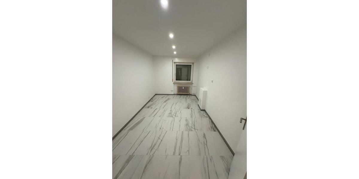 Renoviert & perfekt gelegen, 5 Zimmer auf 107 m² in Karlsruhe 5 zimmer