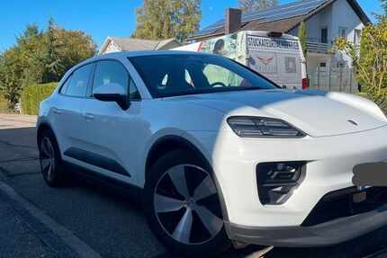 Porsche Macan 12.000 km 74.900 € Pfinztal 76327