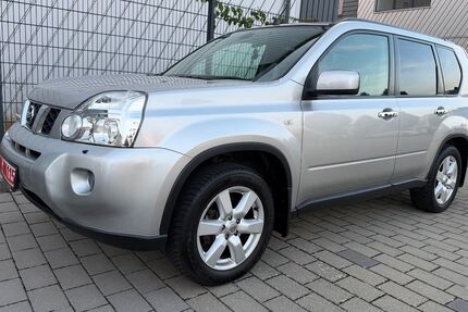 Nissan X-Trail 68.000 km 8.990 &euro; Grafenau 71120