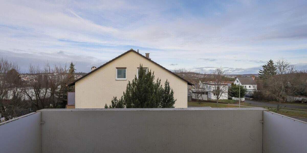 Etagenwohnung Pforzheim Buckenberg - 2 Zimmer, 64 m&sup2;, 198.000&euro; | Angebot:24860407