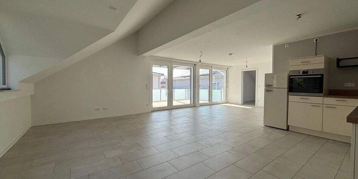 Etagenwohnung Friolzheim - 3 Zimmer, 89 m&sup2;, 1.100&euro; | Angebot:25707608
