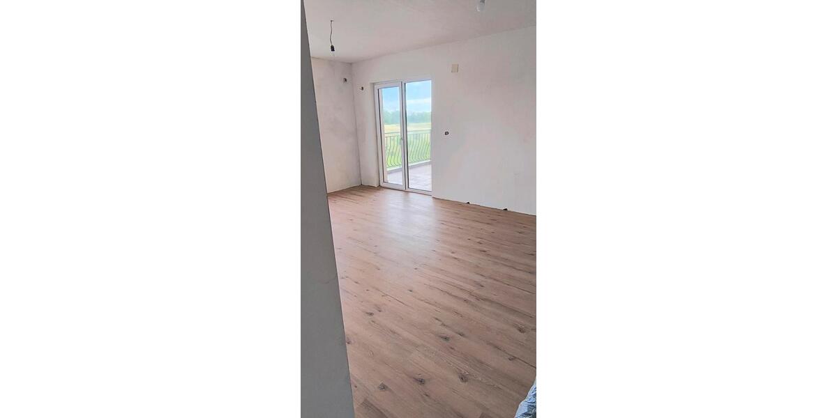 Etagenwohnung Mühlacker - 4 Zimmer, 125 m&sup2;, 55.000&euro; | Angebot:27254240