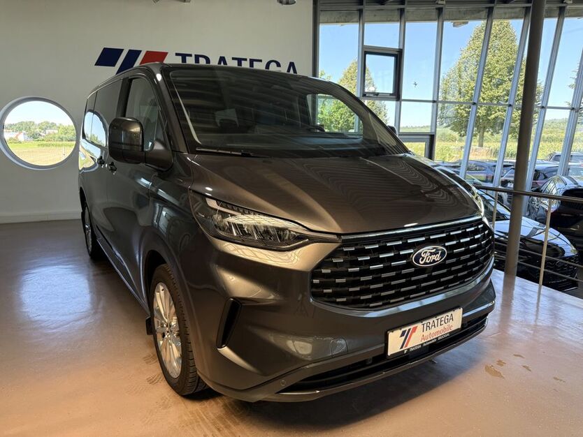 Ford Tourneo Custom 11.360 km 49.990 € Bruchsal 76646