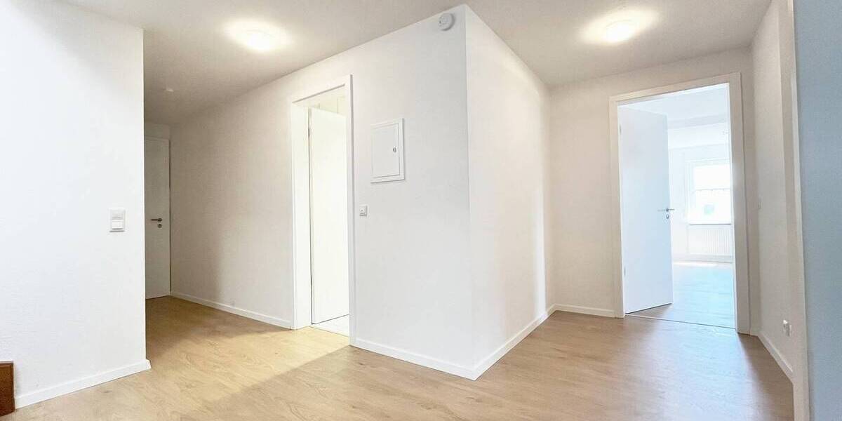 Etagenwohnung Pforzheim Südweststadt - 3 Zimmer, 103 m&sup2;, 1.190&euro; | Angebot:26868779