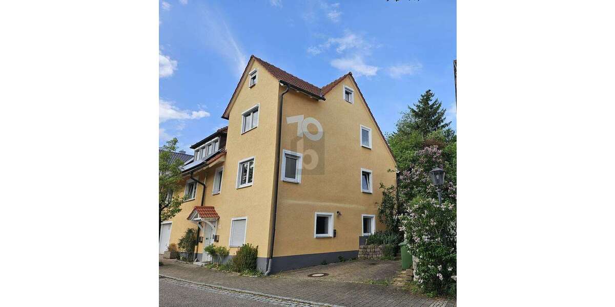 Einfamilienhaus Sachsenheim - 8 Zimmer, 365 m&sup2;, 495.000&euro; | Angebot:26398402