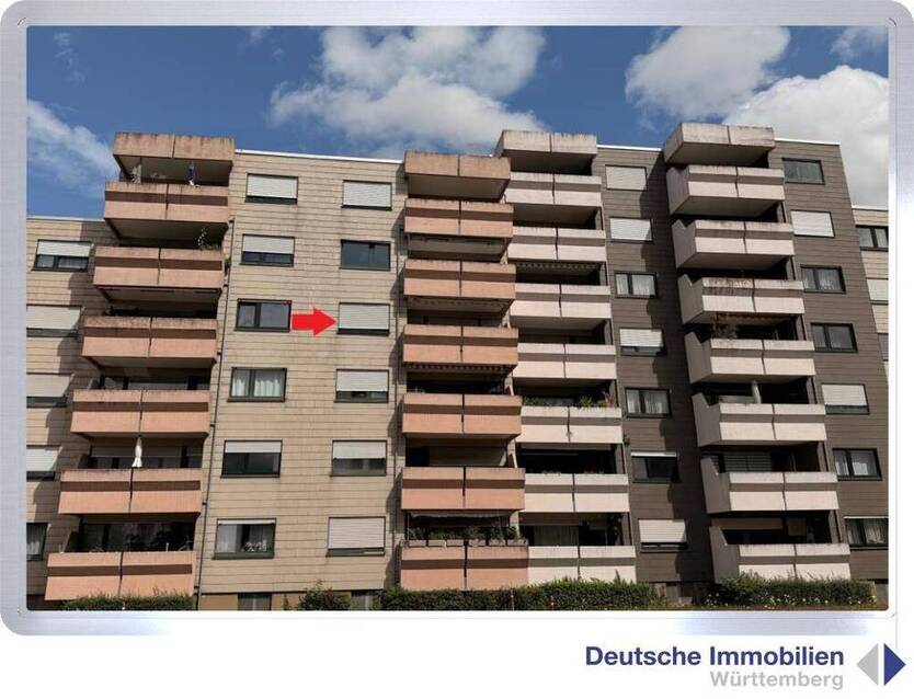 Renovierte 3-Zimmer Etagenwohnung (4.OG) mit Stellplatz in Heimerdingen